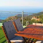 Apartament Matula Kalamítsi